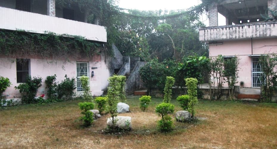 Eco Harrymans Pawalgarh Homestays, Corbett 1