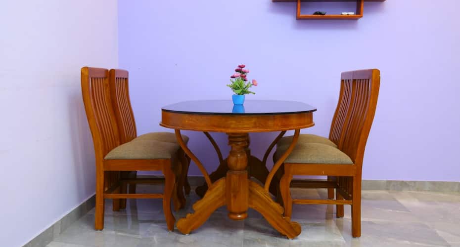 Oman house, home stay near Aster Medcity, Kochi 5