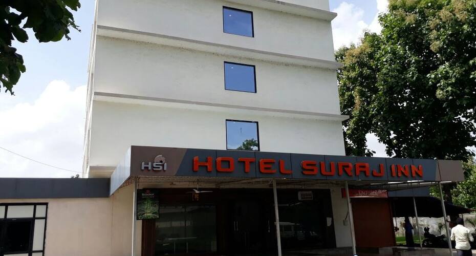 Hotel Suraj Inn, Silvassa 1
