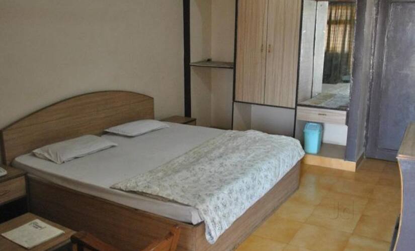 Hotel Maharaja, Rewa 3