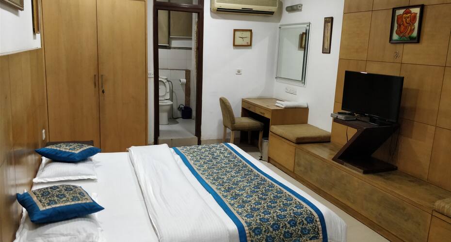 Perfect Residency, New Delhi 5