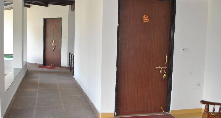 Touchwood Resort, Kanha 5