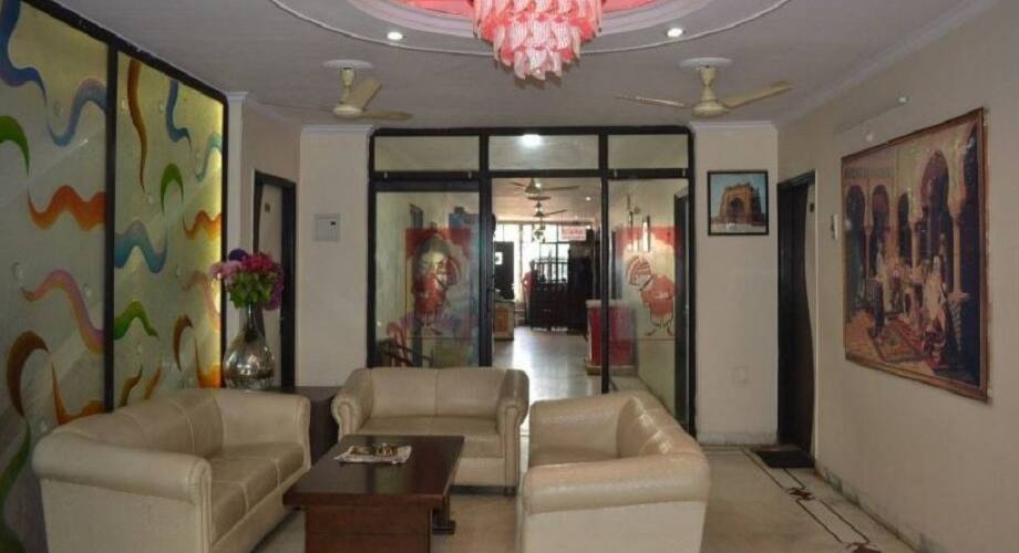 فندق جيجياسا بالاسي, Agra 4