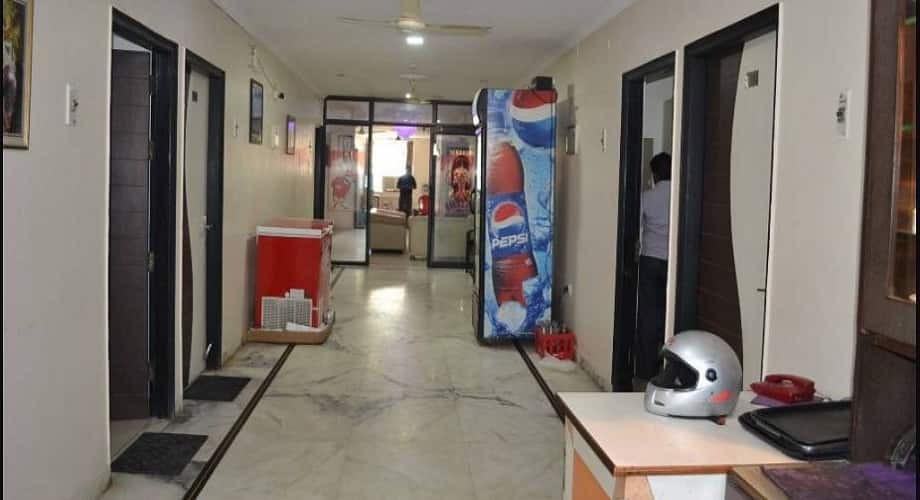فندق جيجياسا بالاسي, Agra 5
