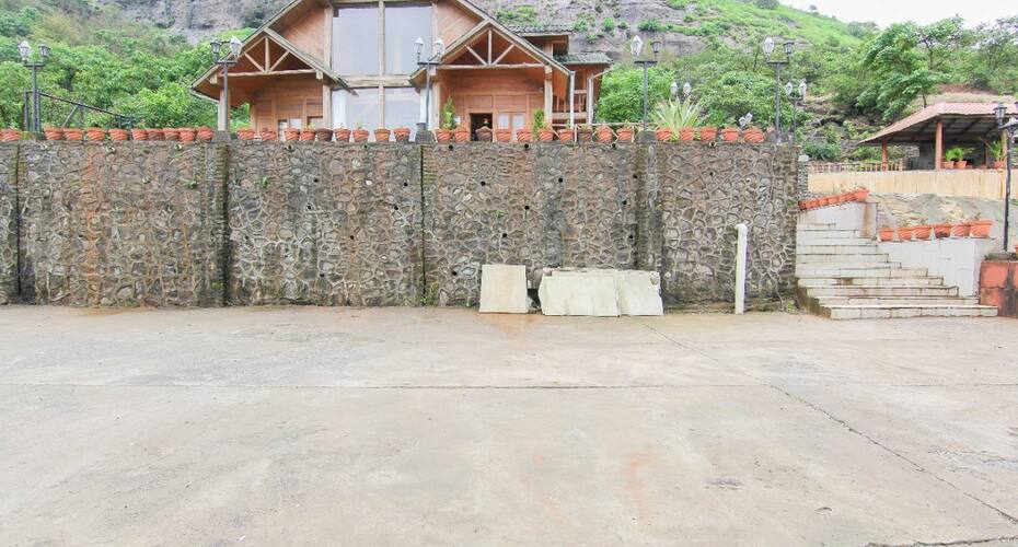 Vibhati Villa with splendid lake view, Lonavala 2
