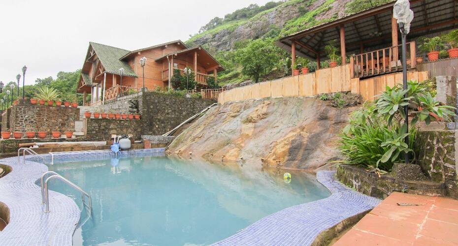 Vibhati Villa with splendid lake view, Lonavala 3