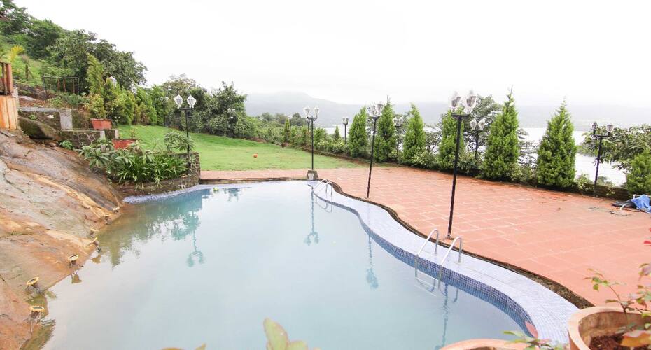 Vibhati Villa with splendid lake view, Lonavala 4
