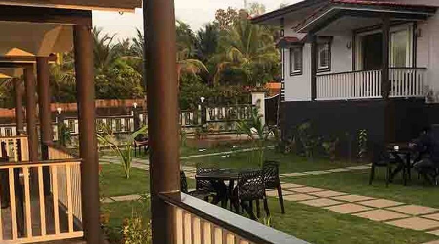 Sunshine Vagator Retreat Resort, Goa 5
