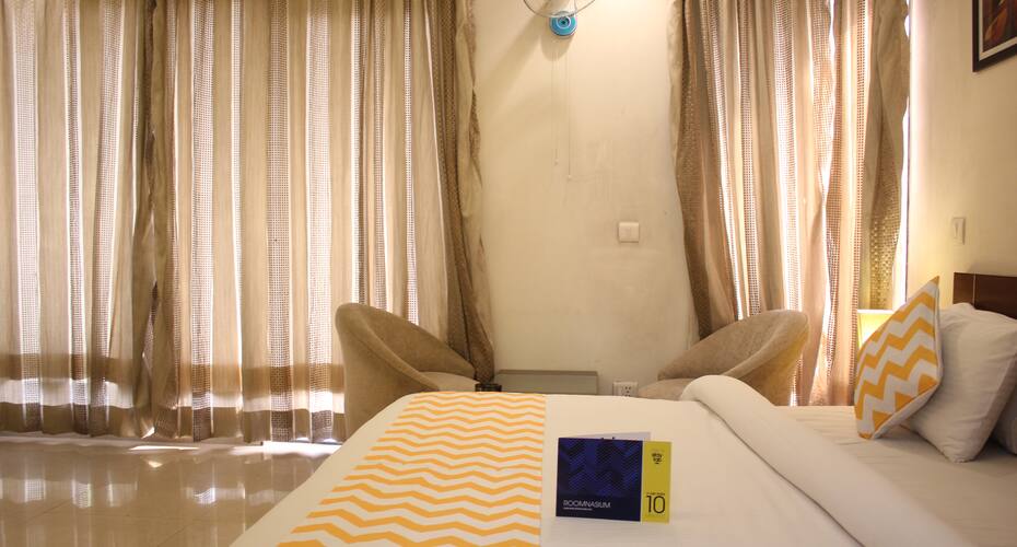 Hotel Corporate House, Gurgaon 4