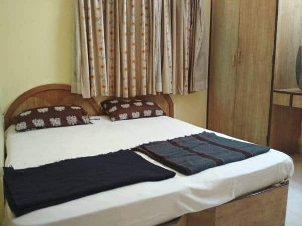 Sri Akshaya Deluxe Lodge, Bangalore 3