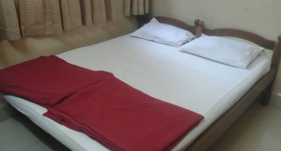 Rex Annex Lodge, Belgaum 5