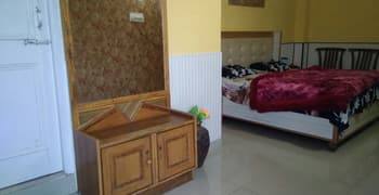 Dolphin Cottage Home Stay Shimla, Shimla 5