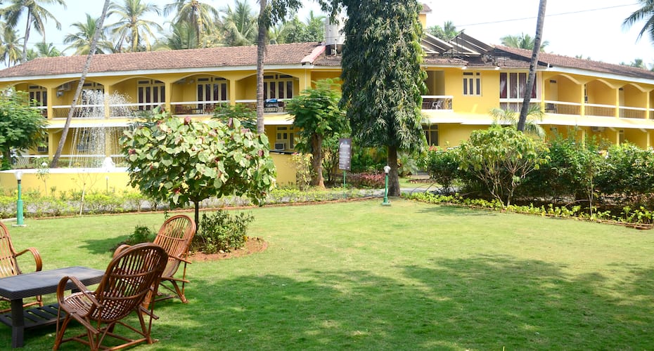 Carina Beach Resort Goa Price, Reviews, Photos & Address