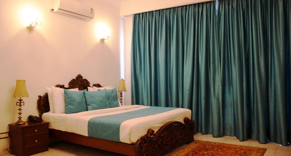 Hotel Africa Avenue South Ext, New Delhi 3