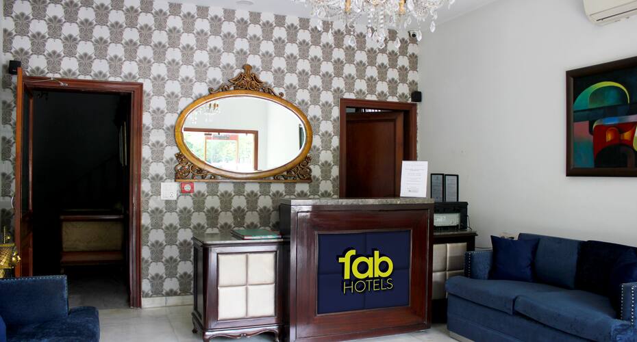 Hotel Africa Avenue South Ext, New Delhi 5