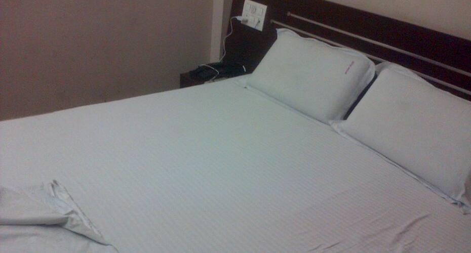 HOTEL SUGANDHA, Madhubani 2
