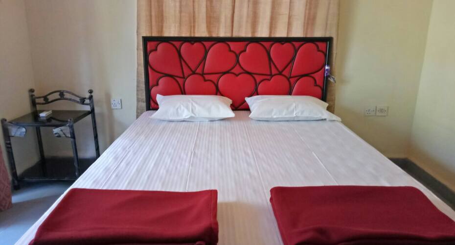 2 bhk fully furnished apartment, Goa 3
