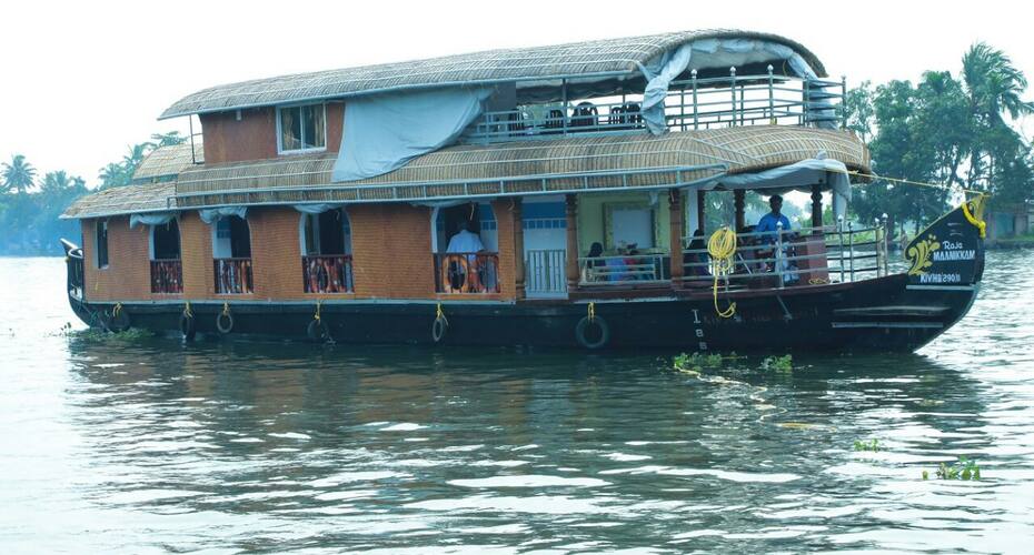 BTT House Boat 4 Bed, Alleppey 2