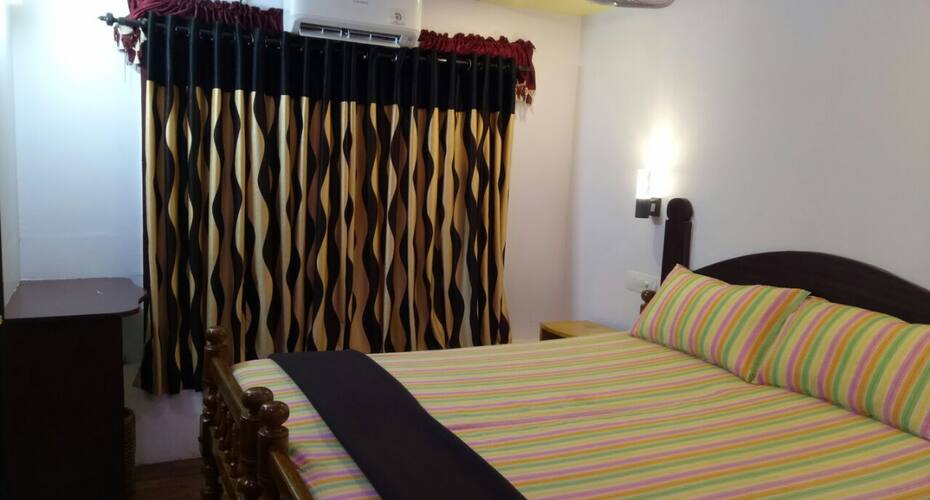 BTT House Boat 4 Bed, Alleppey 5