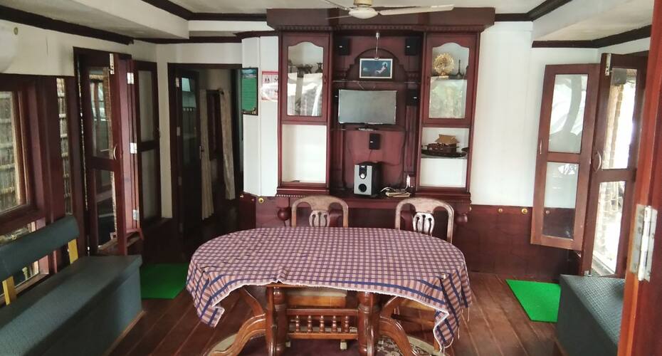 Kerala 3 Bed Deluxe, Alleppey 3