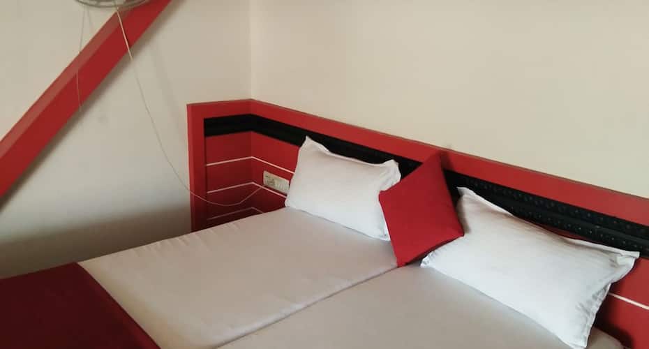 Carnival Cruise House Boat, Alleppey 5