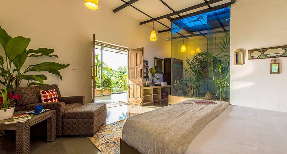 Tooth Mountain Farms, Karjat 3