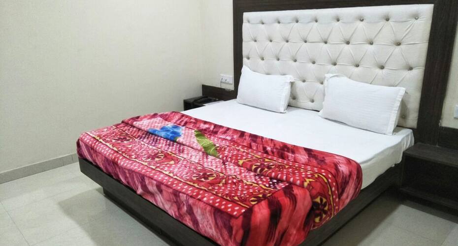 R.S Hotel & Restaurant, Amritsar 5