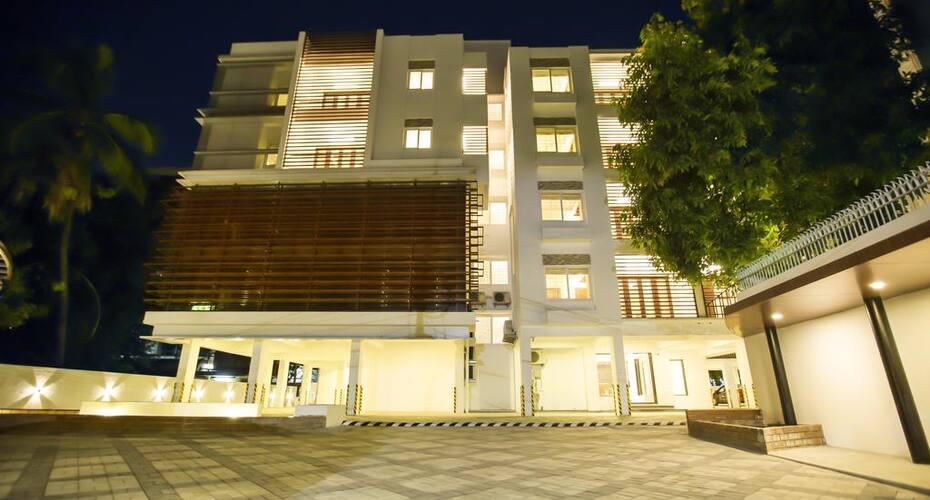 The Summit Luxury Service Apartment, Chennai 2