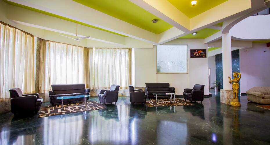 Hotel Suryakiran, Pune 3