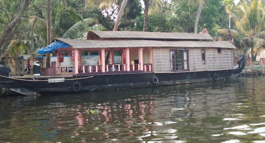 Welcome Cruise Supreme, Alleppey 2