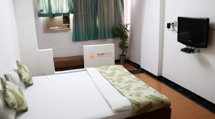 Maple Tree Service Apartments, Bodakdev Rajpath Club Bungalow, Ahmedabad 1