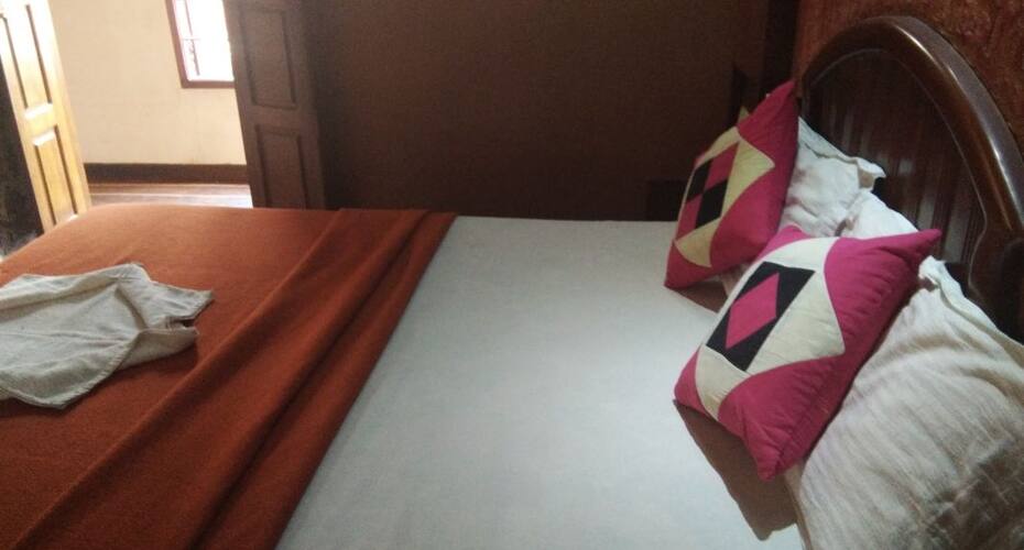 Chemmangad House Boat four bed, Alleppey 5