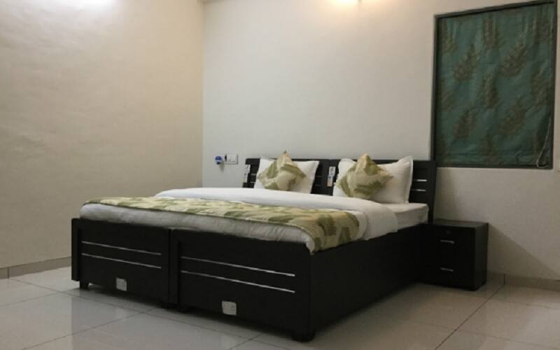 Maple Tree Service Apartments,Chanakyapuri, Vadodara 1
