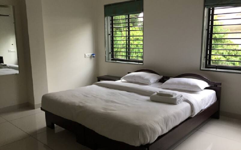 Maple Tree Service Apartments,Chanakyapuri, Vadodara 2