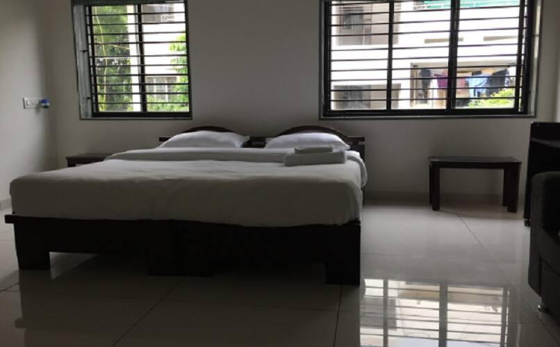 Maple Tree Service Apartments,Chanakyapuri, Vadodara 5
