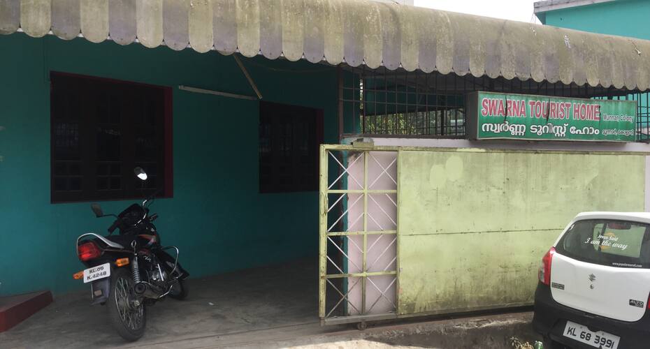 Swarna Tourist Home, Munnar 3