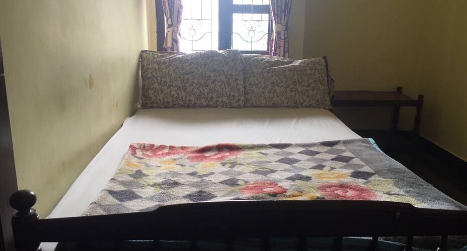 Swarna Tourist Home, Munnar 5