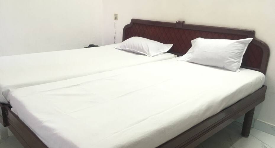 Suvarna Palace, Kochi 5
