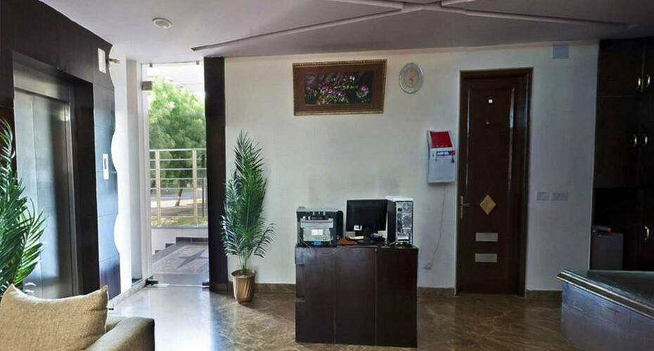 Maxfort Greenwood City, Gurgaon 2