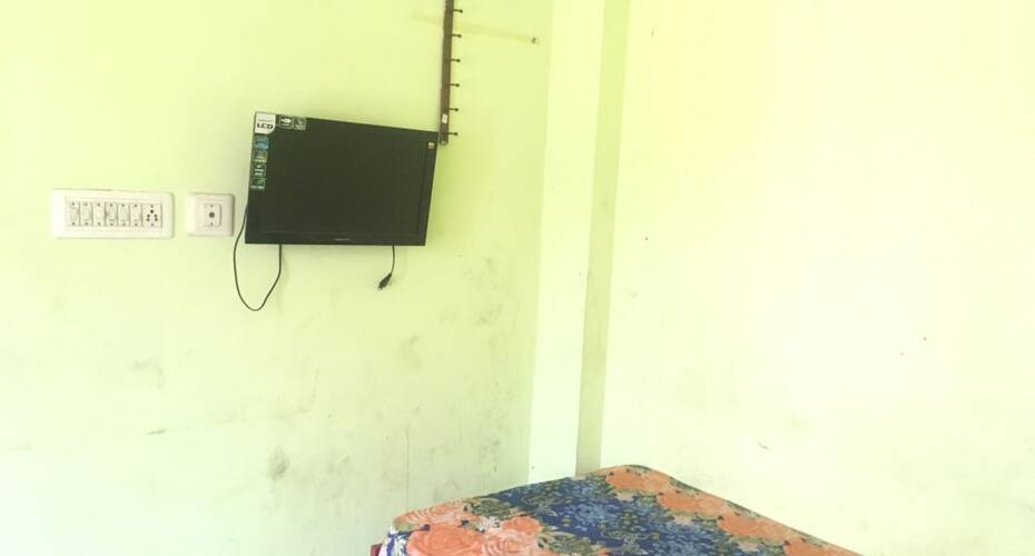 Metro Palace Tourist Home, Kochi 5
