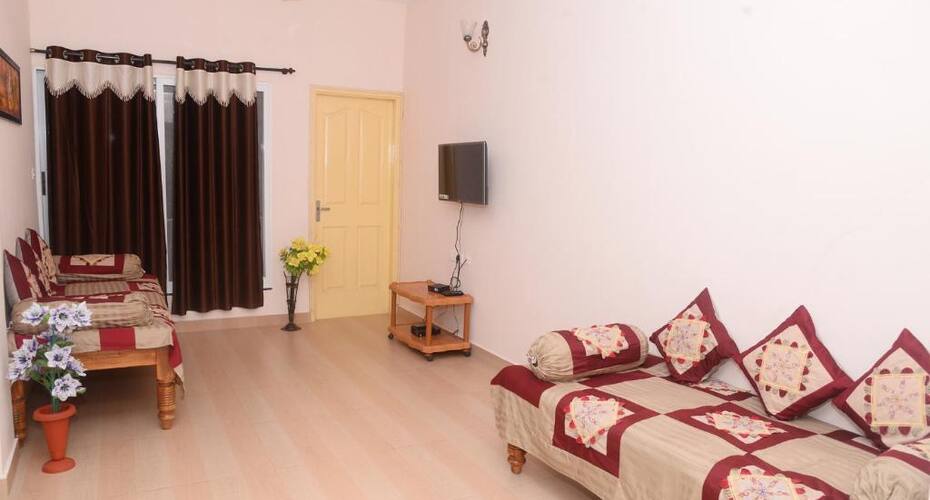 Srivana Durga Service Apartment, Sringeri 3
