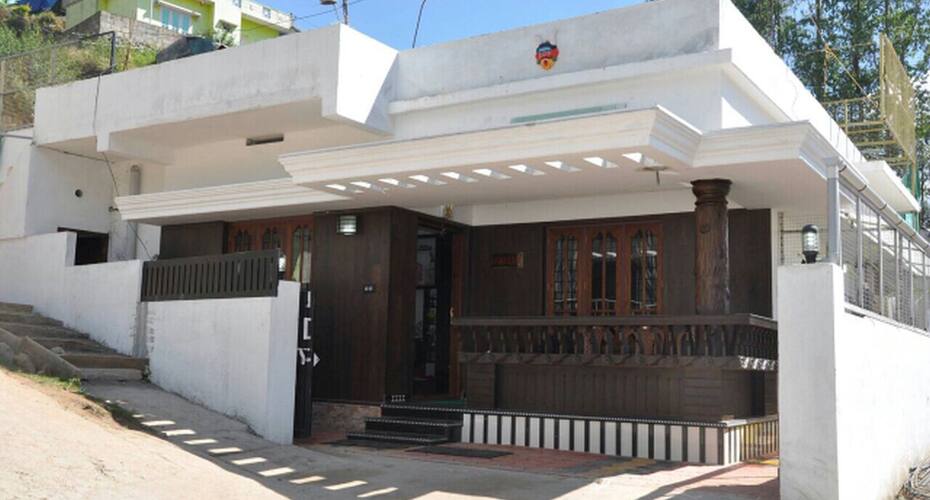 Gokulam Cottage, Munnar 1