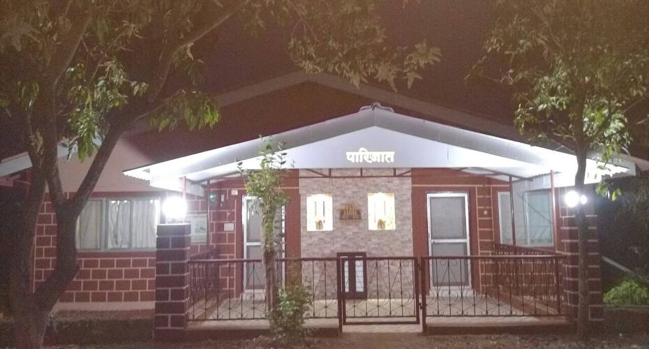 Parijat Holiday Home, Dapoli 2