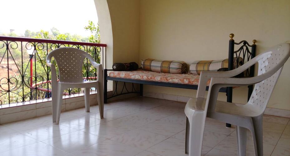 Parijat Holiday Home, Dapoli 4