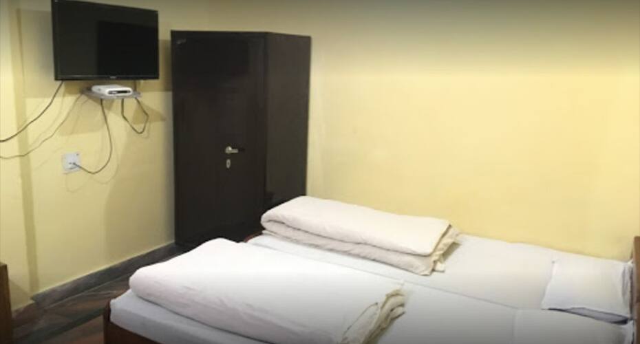 Hotel Manik Palace, Joshimath 3