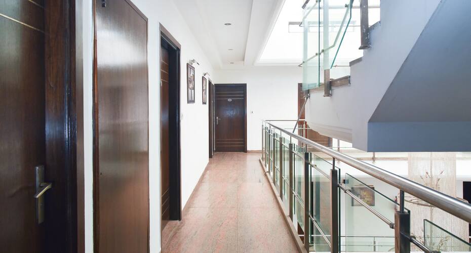 Hotel City Heights, New Delhi 5
