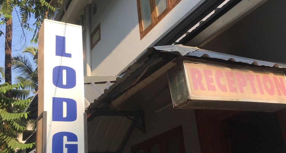 Jiwi Rooms Budget Stays3855 South Nada Hotel Booking Hotels In Guruvayoor Bigbreaks Com 67 guest reviews will help you find your perfect stay. jiwi rooms budget stays3855 south nada