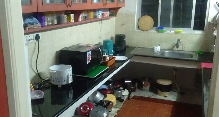 DELUX DOUBLE BEDROOM, Chennai 5