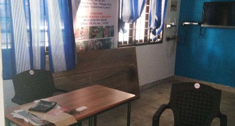 Gods Land Inn, Kochi 3