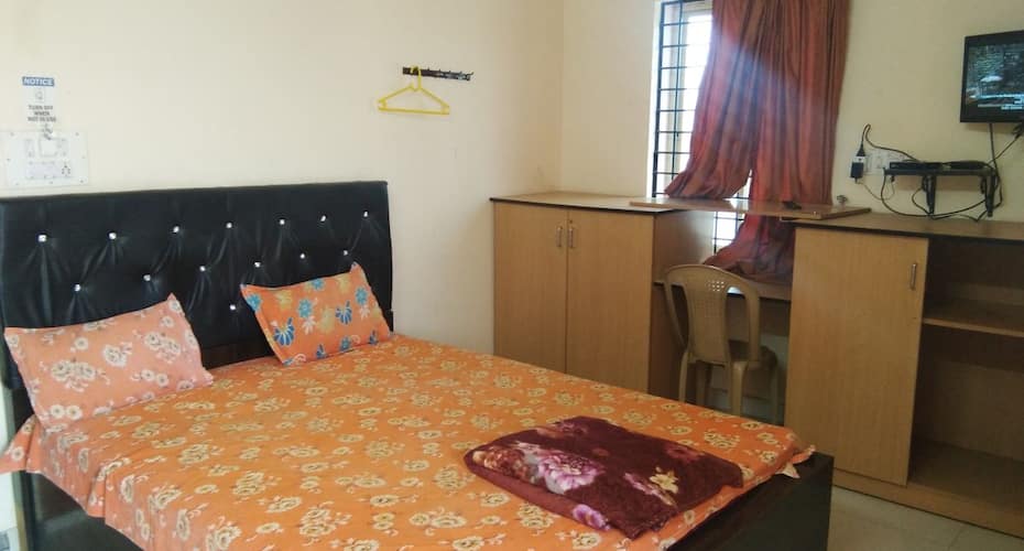 Gods Land Inn, Kochi 4